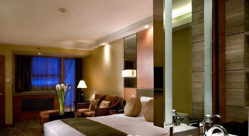 Jianguo 4* Beijing