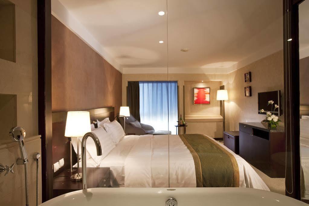 Jianguo 4*